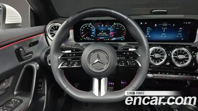 Mercedes-Benz CLA-Class 2024 — Фото 12/20