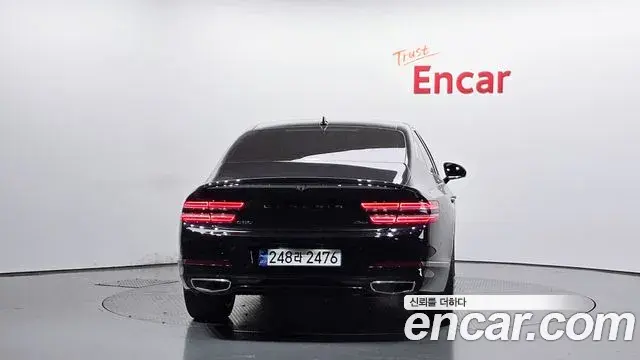 Genesis Electrified G80 2023 — Фото 4/20