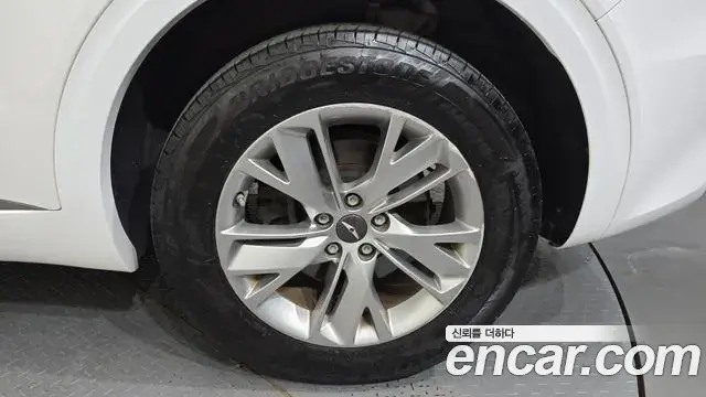 Genesis GV70 2021 — Photo 10/35