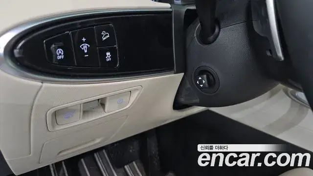 Genesis GV70 2021 — Photo 5/35