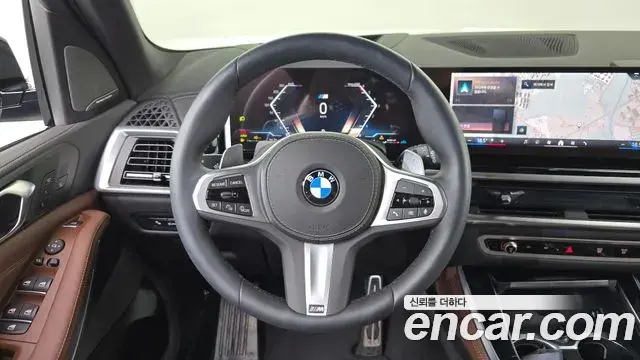 BMW X5 2025 — ფოტო 17/35