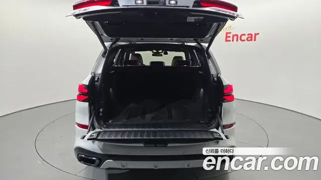 BMW X5 2025 — ფოტო 20/35