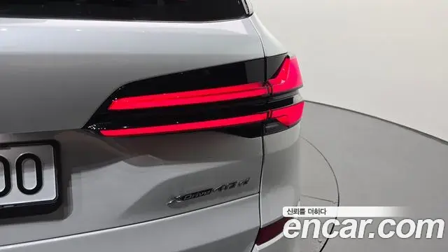BMW X5 2025 — ფოტო 27/35