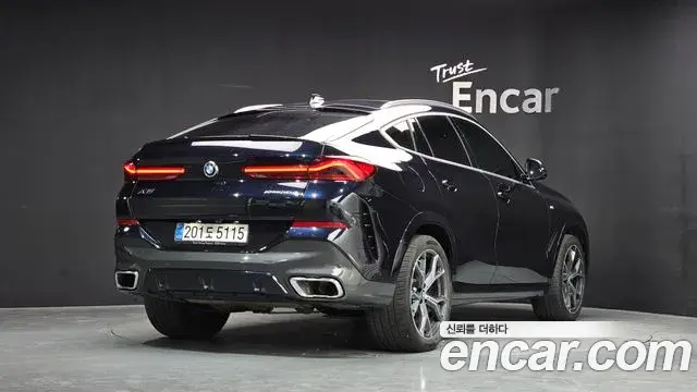 BMW X6 2020 — ფოტო 14/31