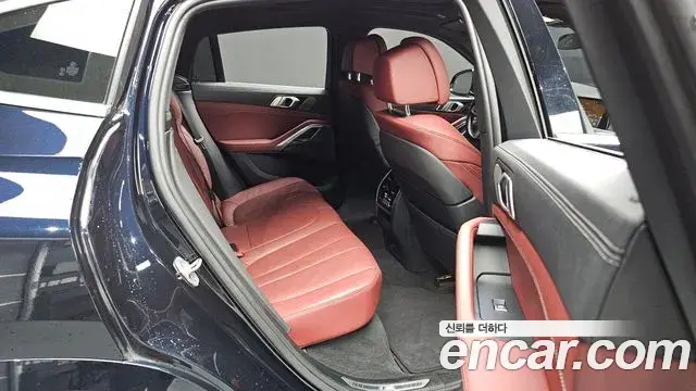 BMW X6 2020 — ფოტო 29/31