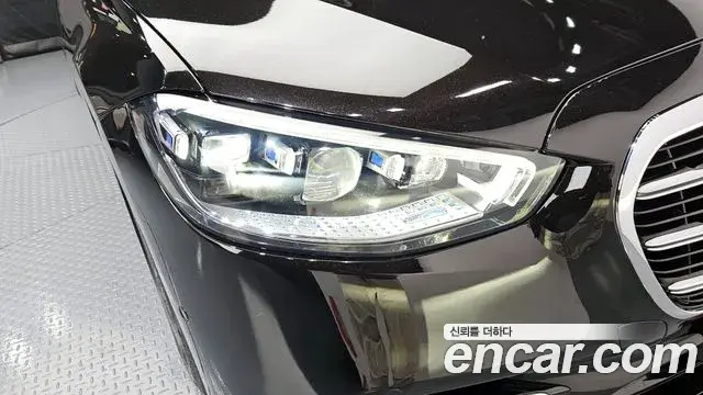 Mercedes-Benz S-Class 2023 — ფოტო 24/30