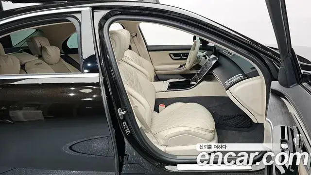 Mercedes-Benz S-Class 2023 — ფოტო 14/30