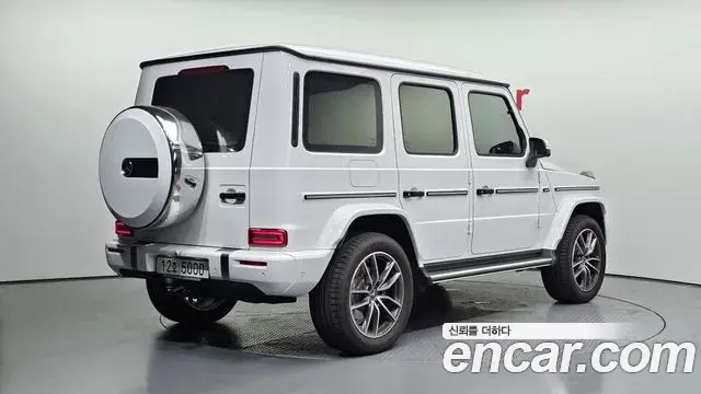 Mercedes-Benz G-Class 2026 — Şəkil 10/20