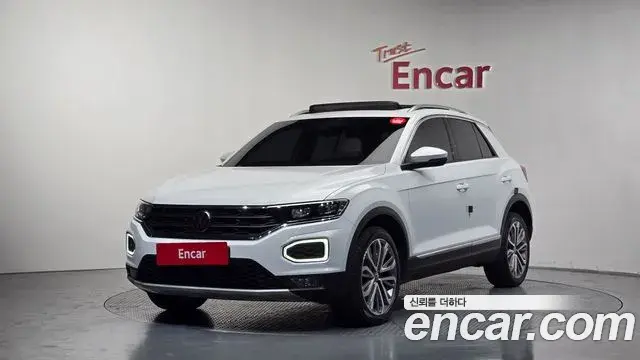 Volkswagen T-Roc 2021 — ფოტო 16/20