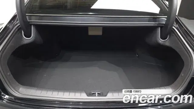 Hyundai Grandeur 2023 — Фото 20/20