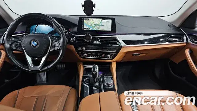 BMW 5 Series 2018 — Şəkil 3/20