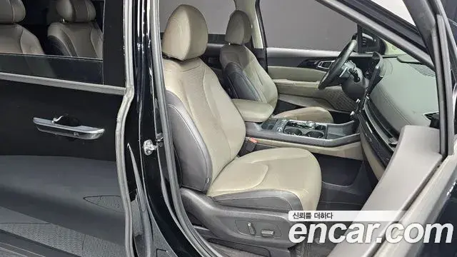 Kia Carnival 2023 — Şəkil 10/36