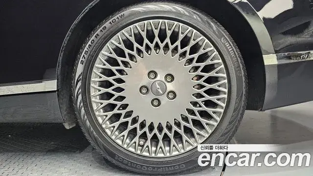 Genesis G80 2022 — Şəkil 34/37