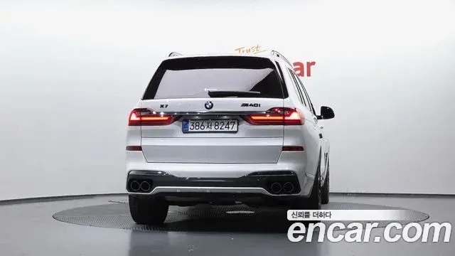 BMW X7 2019 — ფოტო 8/20