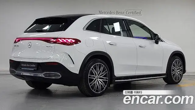 Mercedes-Benz EQE SUV 2023 — ფოტო 1/17