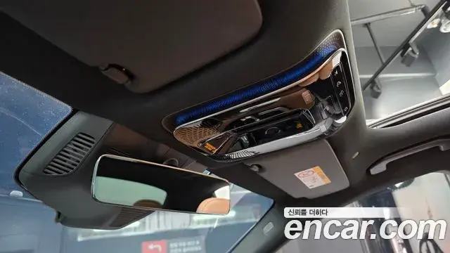 Mercedes-Benz E-Class 2024 — ფოტო 23/32