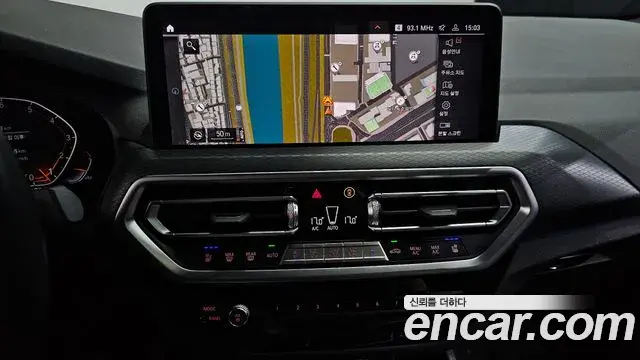 BMW X4 2022 — Фото 14/20