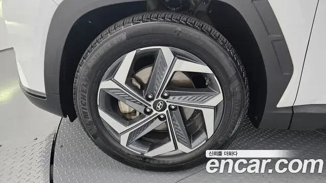 Hyundai Tucson Hybrid 2021 — Şəkil 24/32