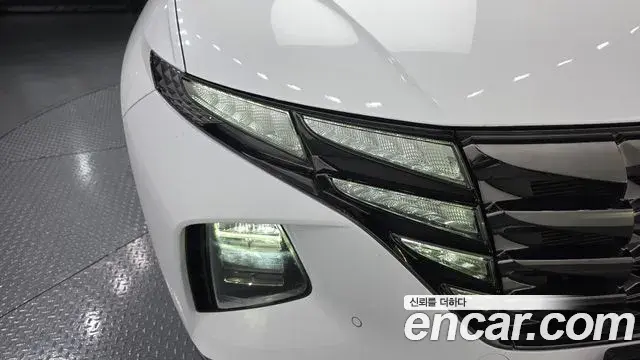 Hyundai Tucson Hybrid 2021 — Şəkil 12/32