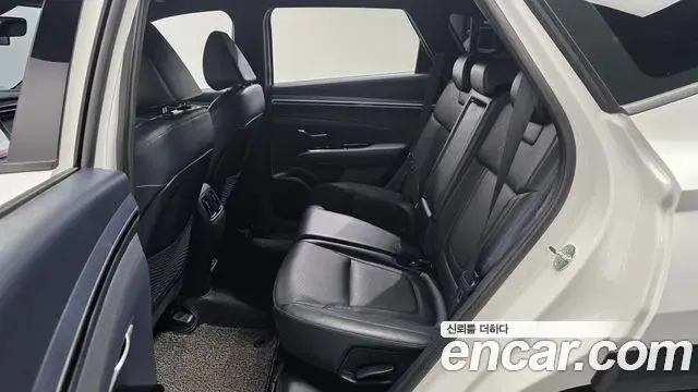 Hyundai Tucson Hybrid 2021 — Şəkil 31/32