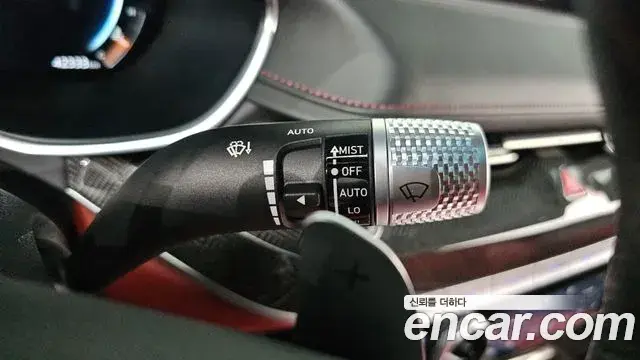 Genesis G80 2023 — Şəkil 26/32