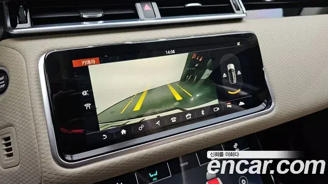 Land Rover Range Rover Velar 2018 — Фото 14/20