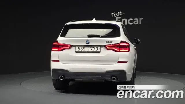 BMW X3 2018 — Photo 18/20