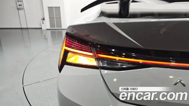 Hyundai The New Avante Hybrid 2022 — ფოტო 30/33