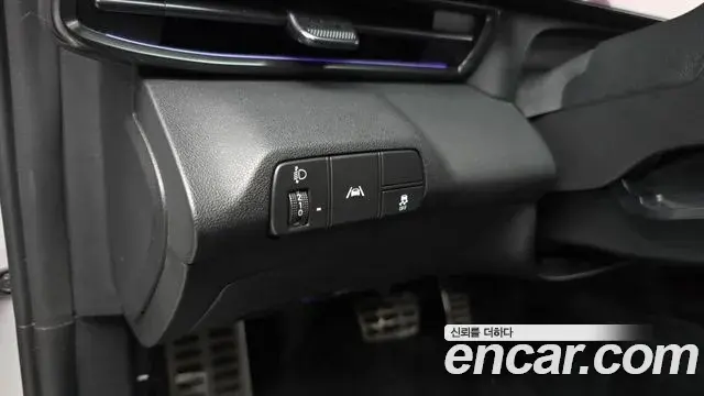 Hyundai The New Avante Hybrid 2022 — ფოტო 20/33
