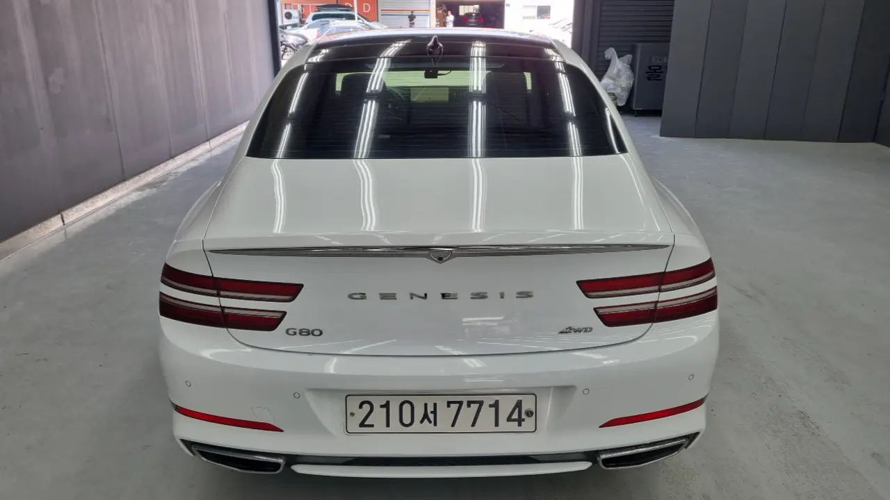 Genesis G80 2021 — Photo 2/18