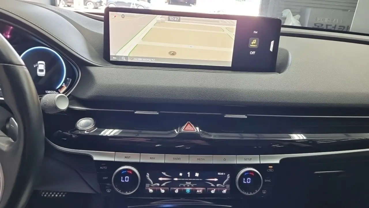 Genesis G80 2021 — Photo 10/18