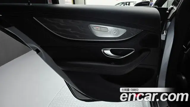 Mercedes-Benz CLS-Class 2021 — ფოტო 30/33