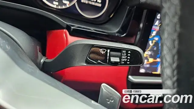 Porsche Cayenne 2020 — ფოტო 31/36