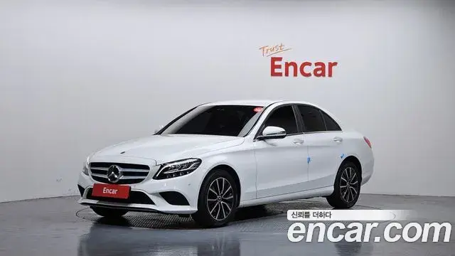 Mercedes-Benz C-Class 2020 — Фото 1/20