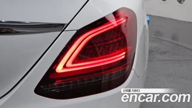 Mercedes-Benz C-Class 2020 — Şəkil 4/30