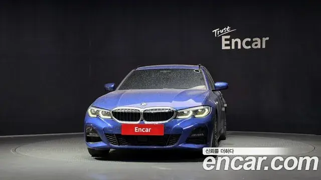 BMW 3 Series 2020 — Şəkil 2/31
