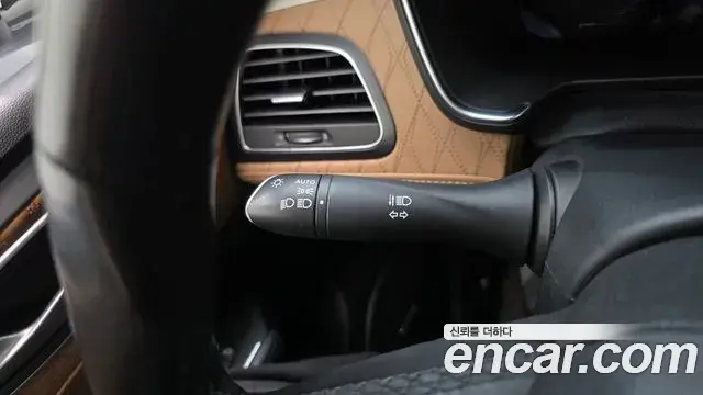Renault Samsung SM6 2022 — Şəkil 16/34