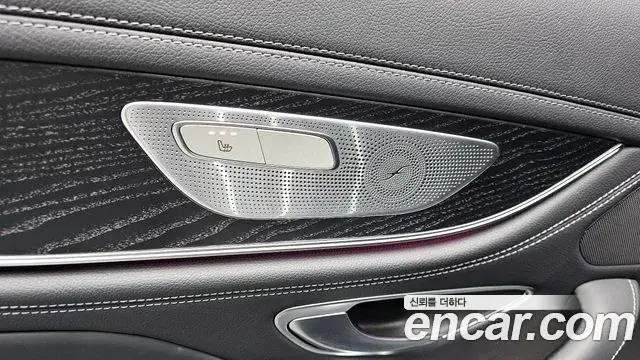 Mercedes-Benz CLS-Class 2022 — Фото 18/20