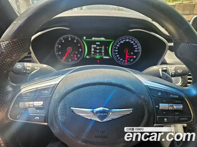 Genesis G70 2018 — Photo 2/12