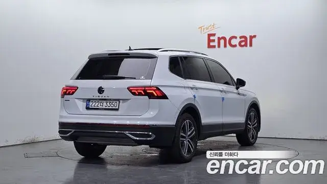 Volkswagen Tiguan Allspace 2022 — ფოტო 21/30
