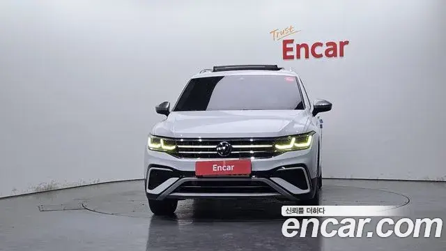 Volkswagen Tiguan Allspace 2022 — ფოტო 14/30