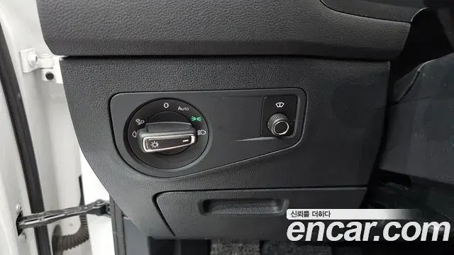 Volkswagen Tiguan Allspace 2022 — ფოტო 30/30