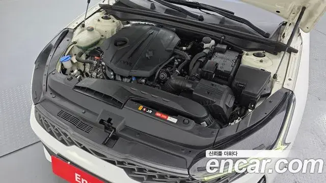 Kia K5 2020 — ფოტო 9/20