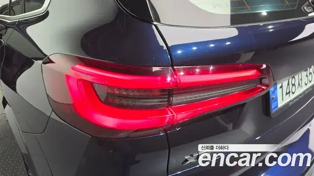 BMW X5 2021 — Şəkil 29/31