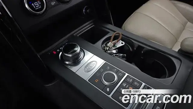 Land Rover Discovery 5 2018 — Фото 9/20