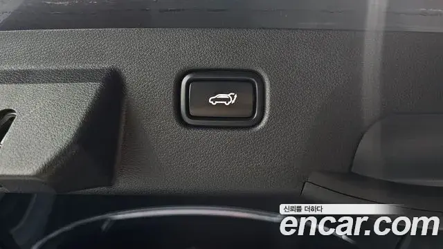Kia Sportage 2023 — ფოტო 15/34