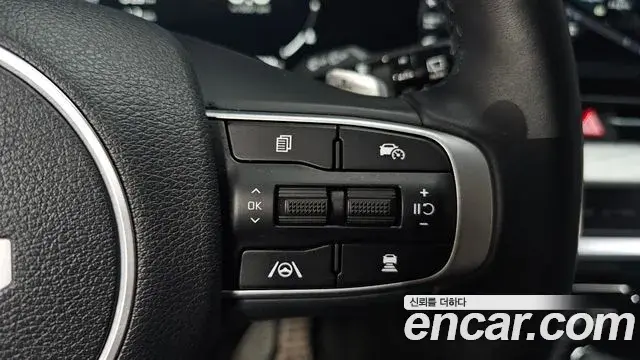 Kia Sportage 2023 — ფოტო 6/34