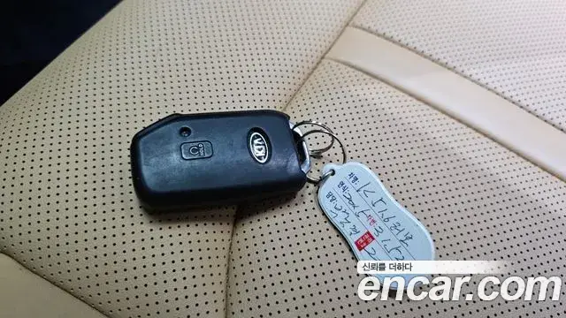 Kia K5 2020 — ფოტო 2/30