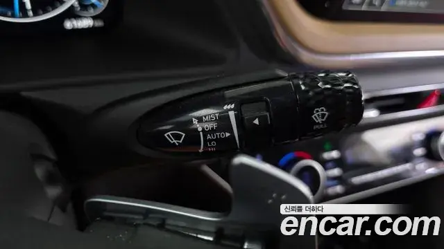 Hyundai Sonata Hybrid 2022 — ფოტო 19/33
