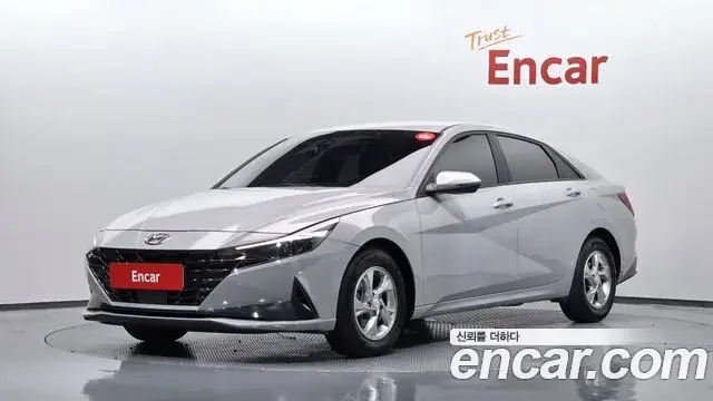 Hyundai The New Avante Hybrid 2022 — Photo 10/20
